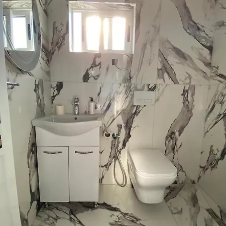 Eagle 2a Apartman *